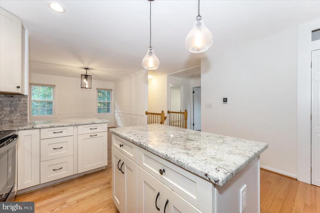 4560 LYNN BURKE ROAD