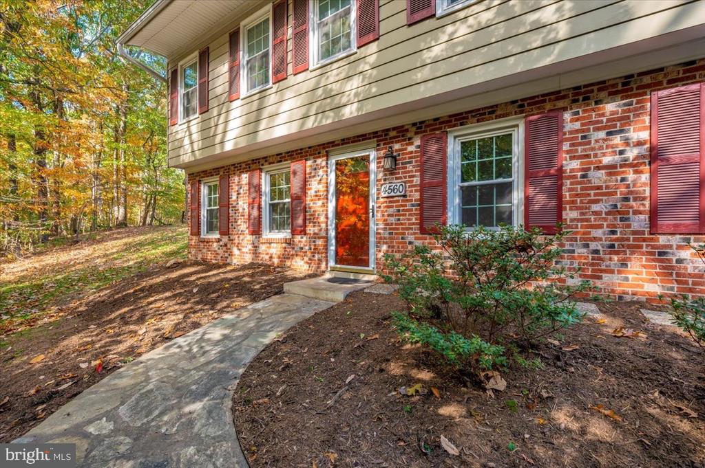 4560 LYNN BURKE ROAD