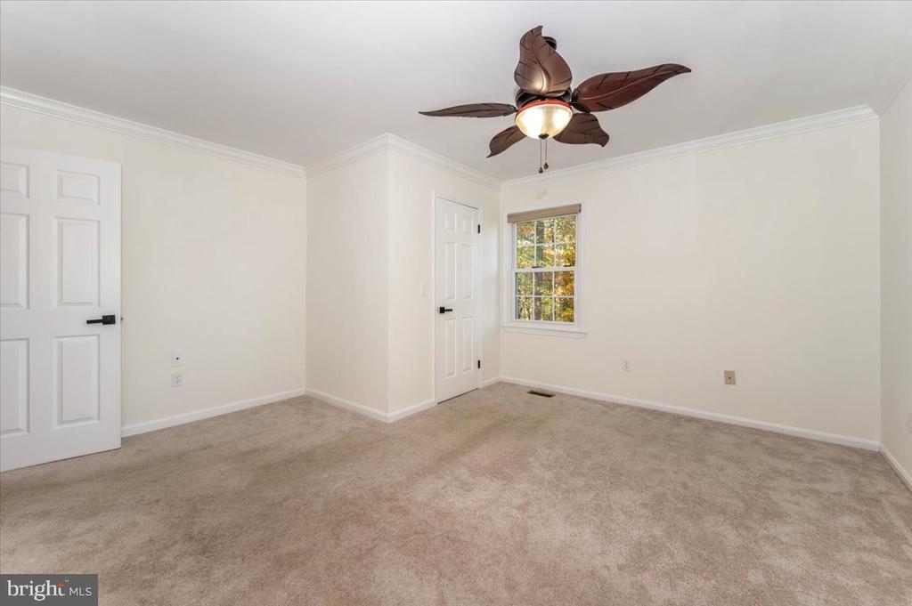 4560 LYNN BURKE ROAD
