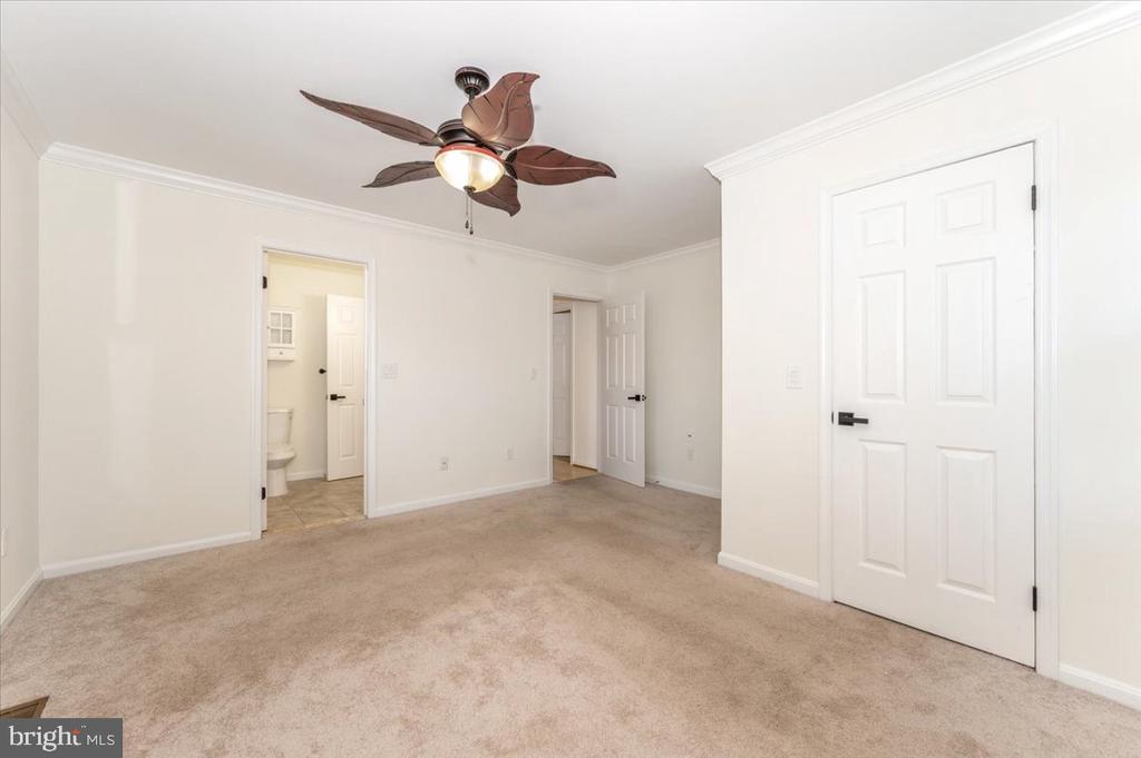 4560 LYNN BURKE ROAD