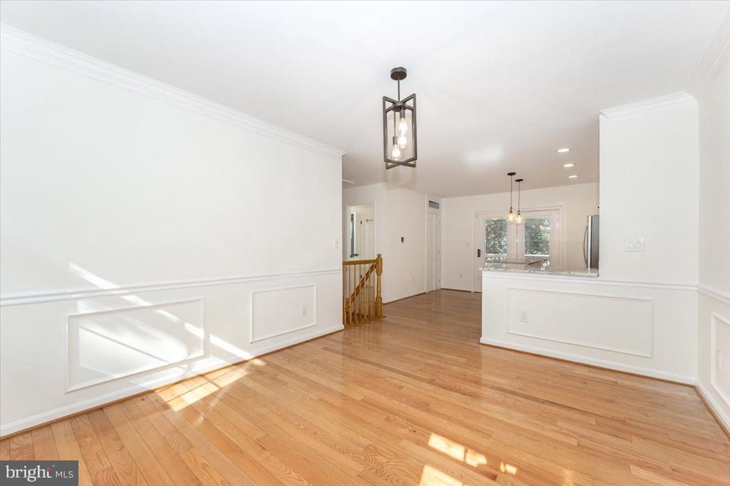 4560 LYNN BURKE ROAD