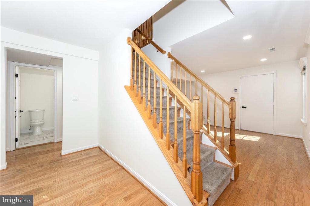 4560 LYNN BURKE ROAD