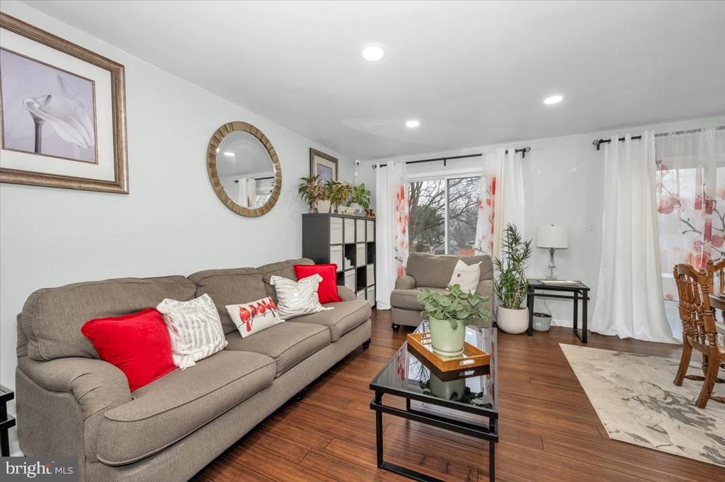 8509 ADVENTURE COURT