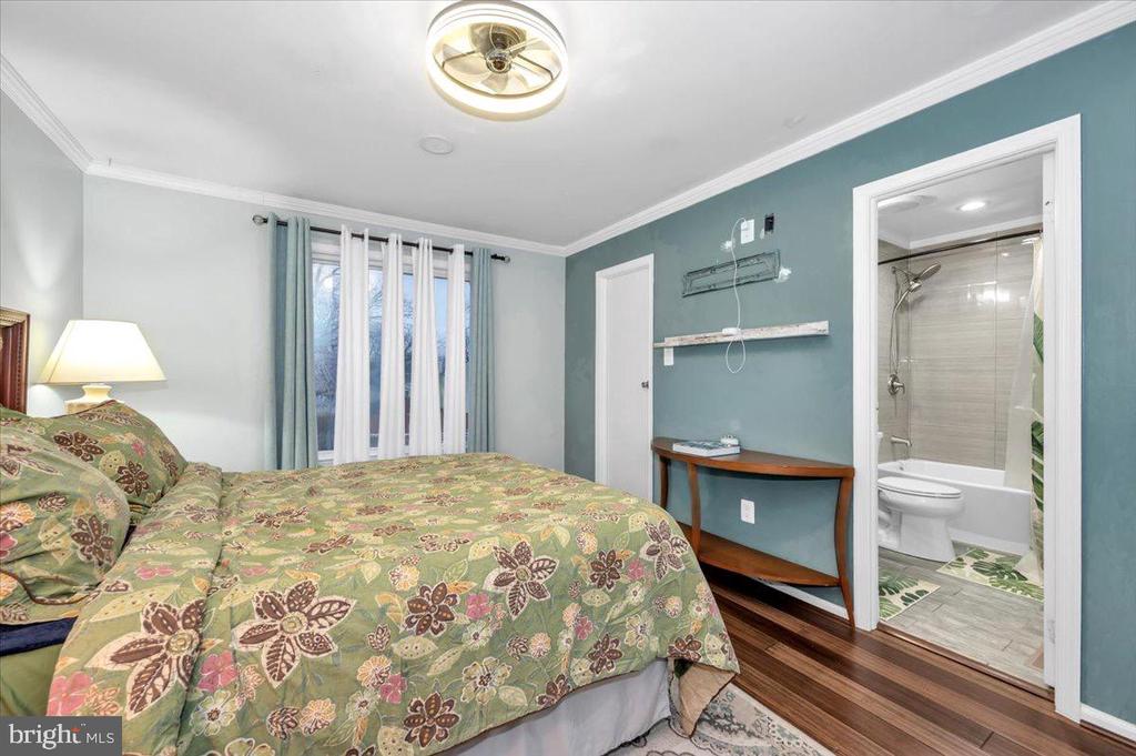 8509 ADVENTURE COURT