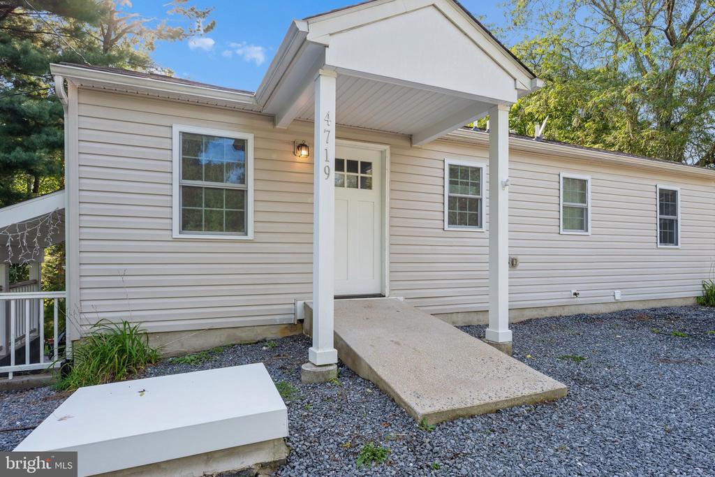 4719 OLD MILL BOTTOM