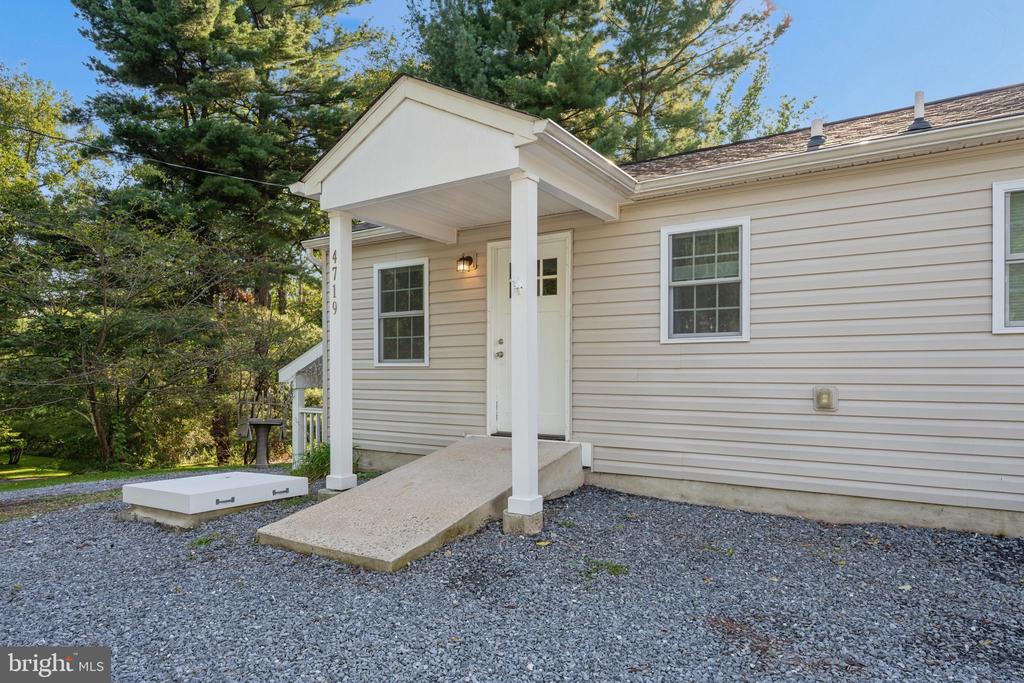 4719 OLD MILL BOTTOM