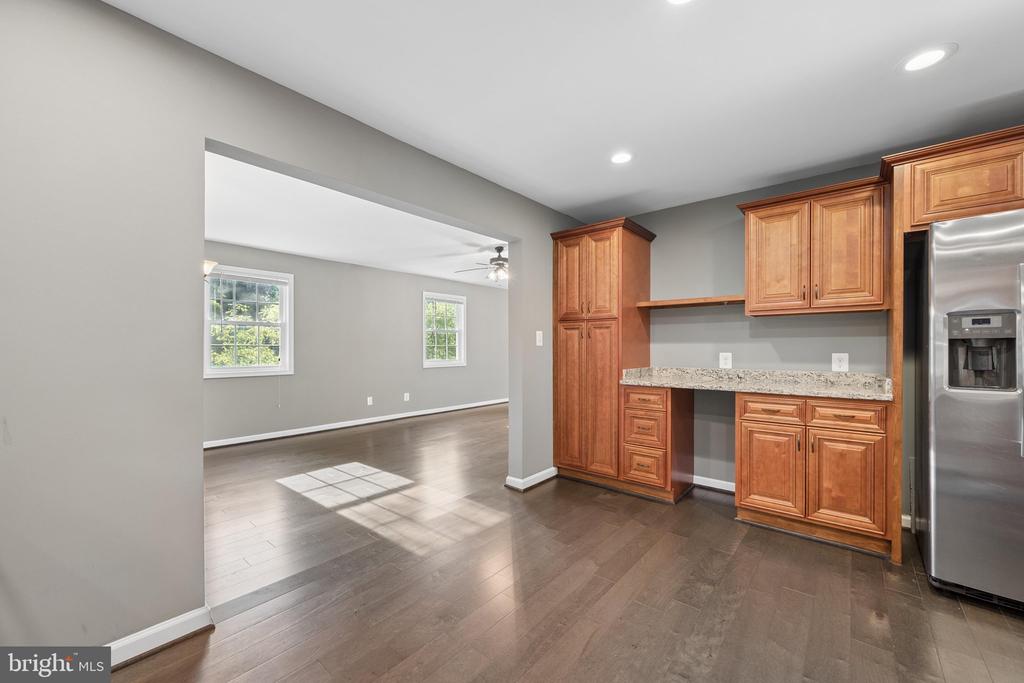 4719 OLD MILL BOTTOM
