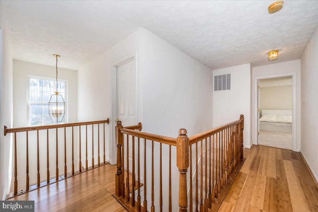 575 WINDSONG DRIVE