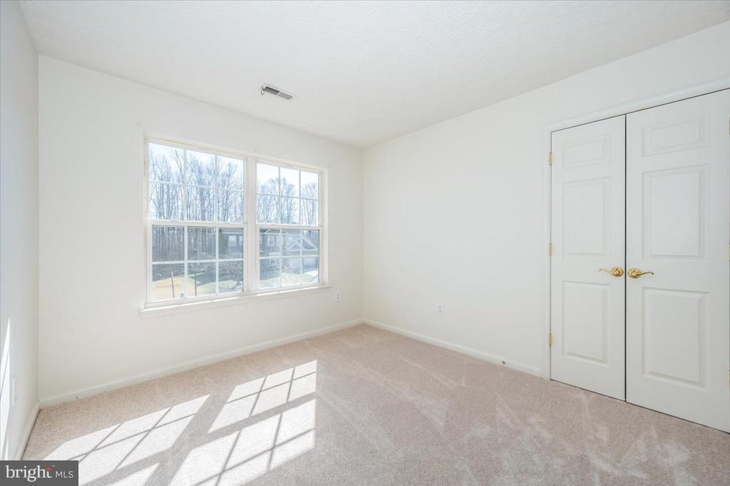 575 WINDSONG DRIVE