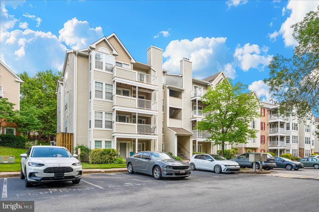 6330 BAYBERRY COURT 813