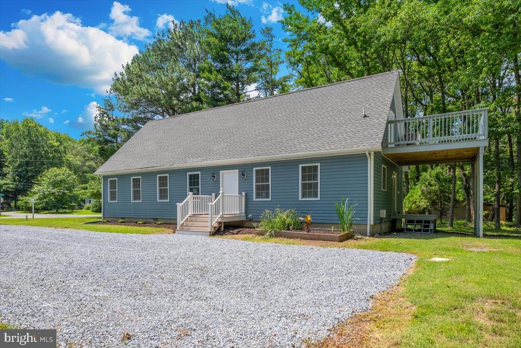 10705 MILLBROOK DRIVE
