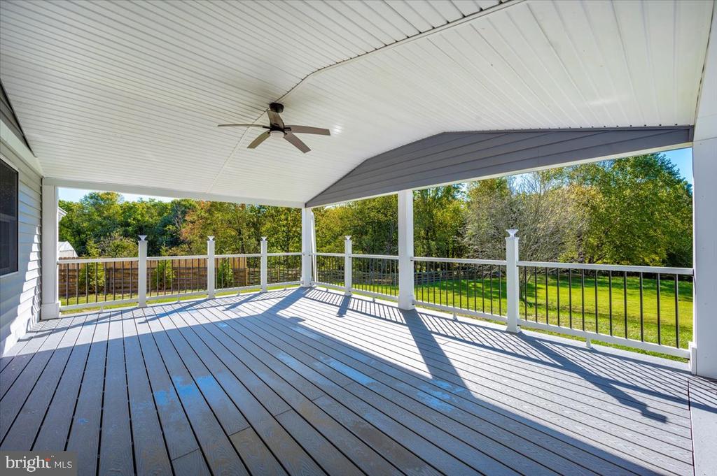 7611 HAWKINS CREAMERY ROAD