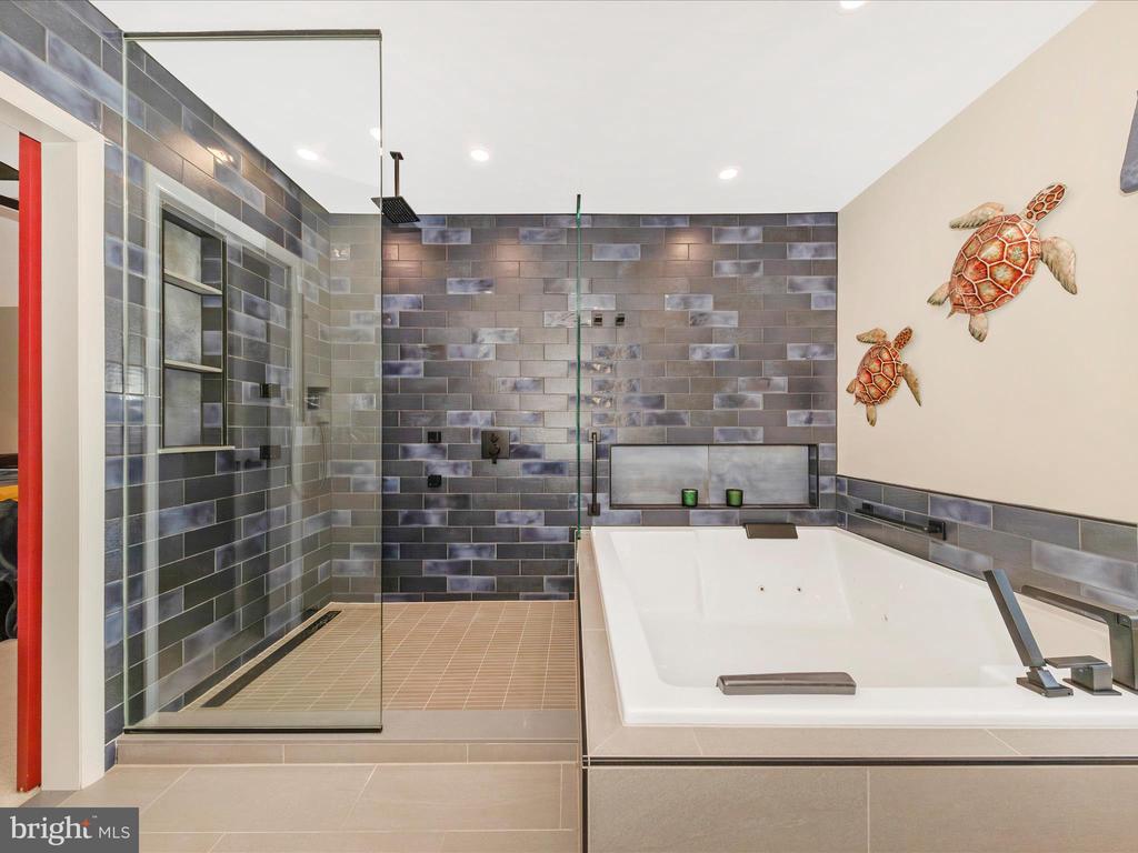 24129 PECAN GROVE LANE