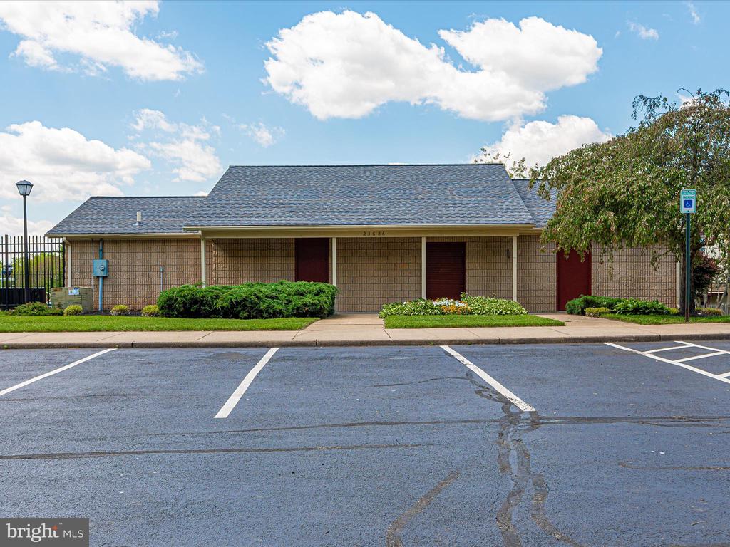 24129 PECAN GROVE LANE