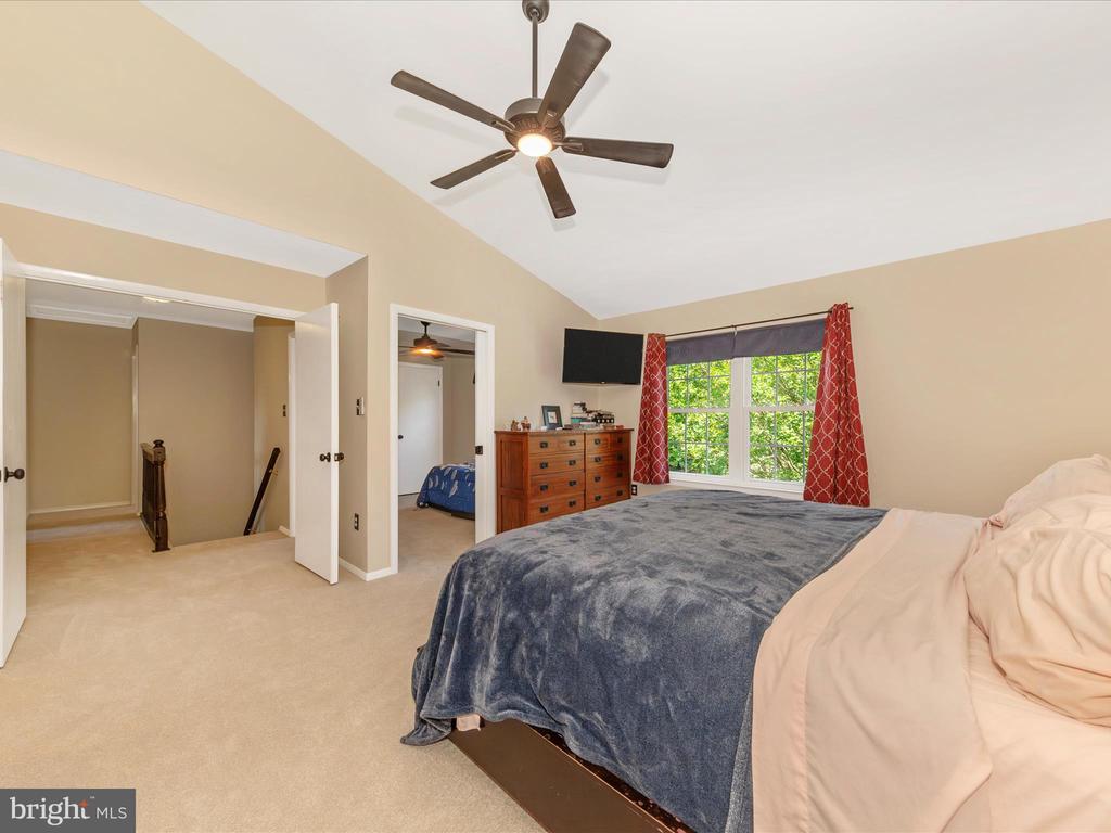 24129 PECAN GROVE LANE