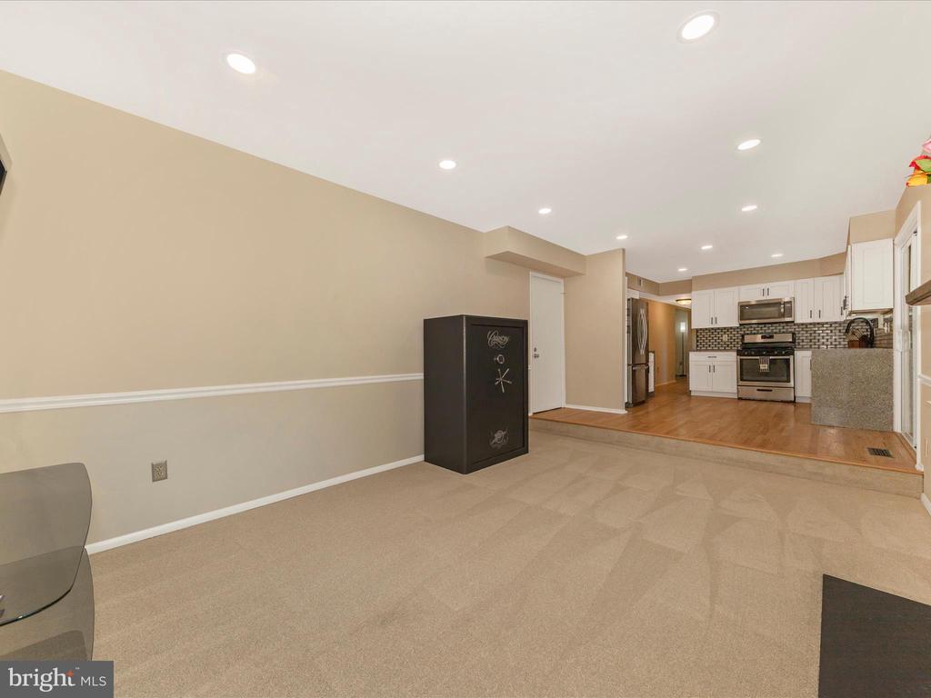 24129 PECAN GROVE LANE
