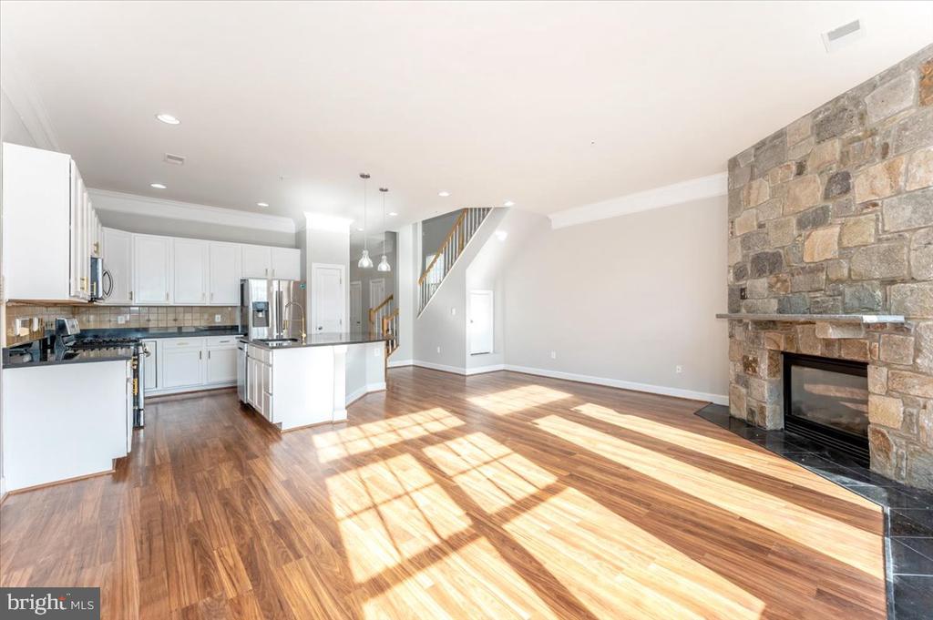 12937 CLARKS CROSSING DRIVE