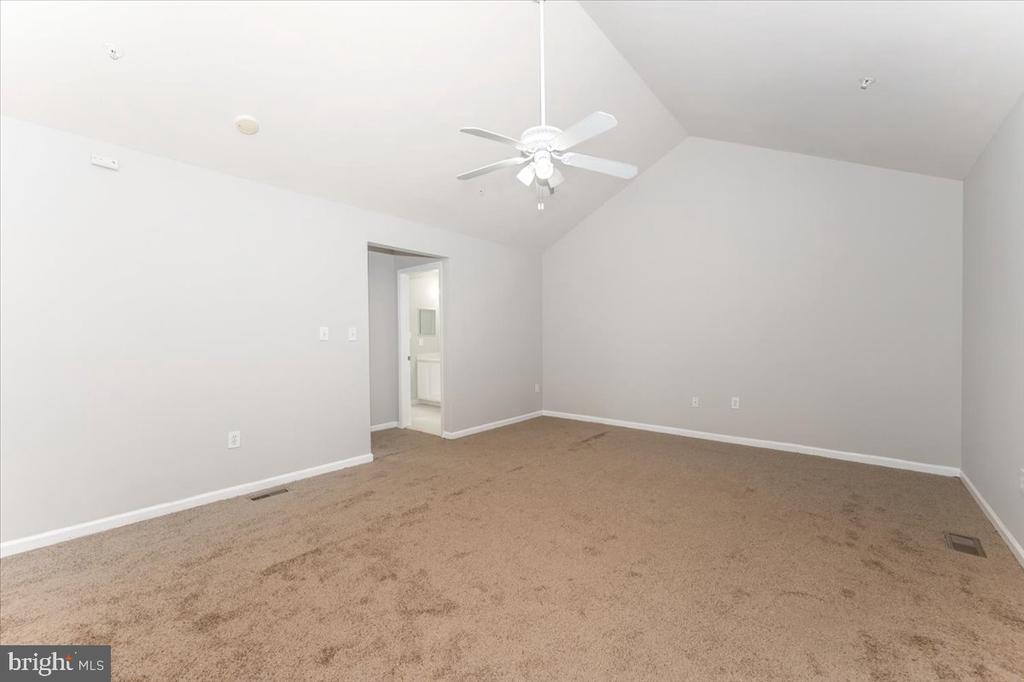 12937 CLARKS CROSSING DRIVE