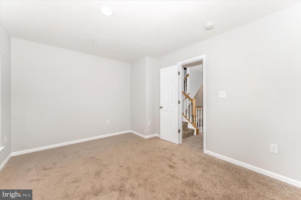 12937 CLARKS CROSSING DRIVE