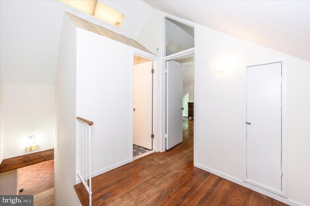 9441 HOLBROOK