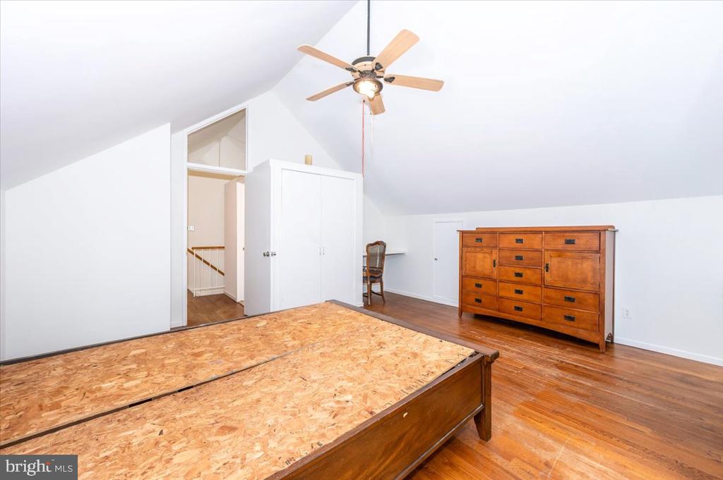 9441 HOLBROOK