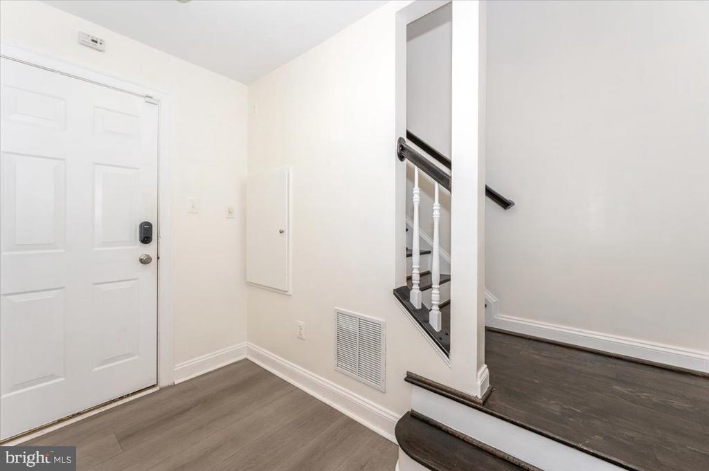 593 CEDAR SPRING STREET