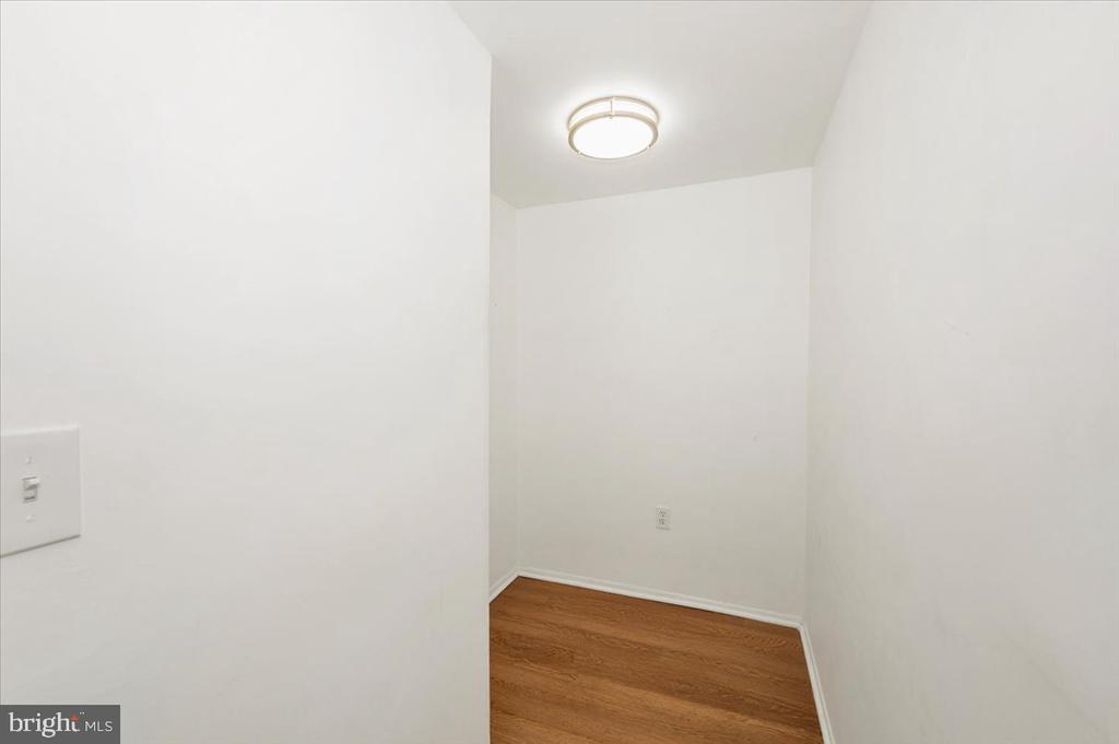 15001 EARDLEY COURT 283-D