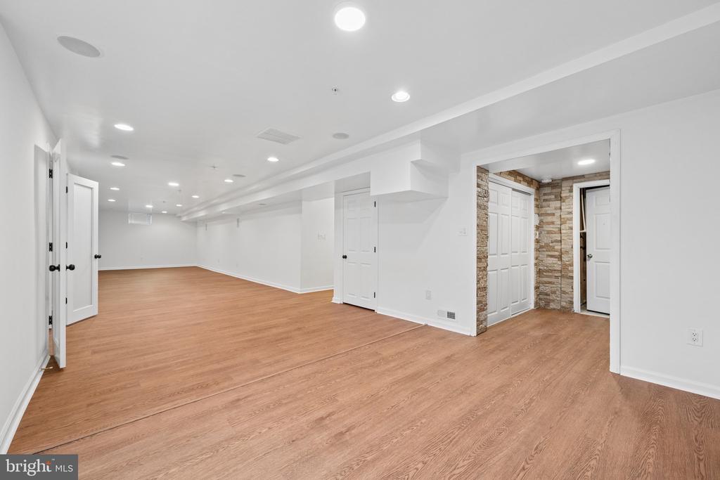 2408 GREEN GINGER CIRCLE