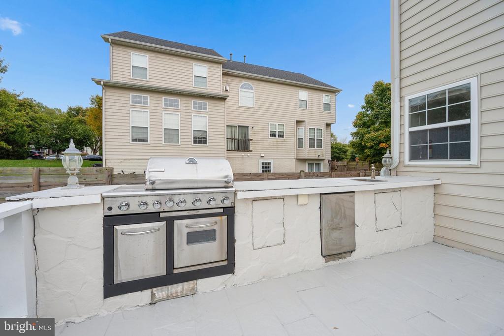 2408 GREEN GINGER CIRCLE