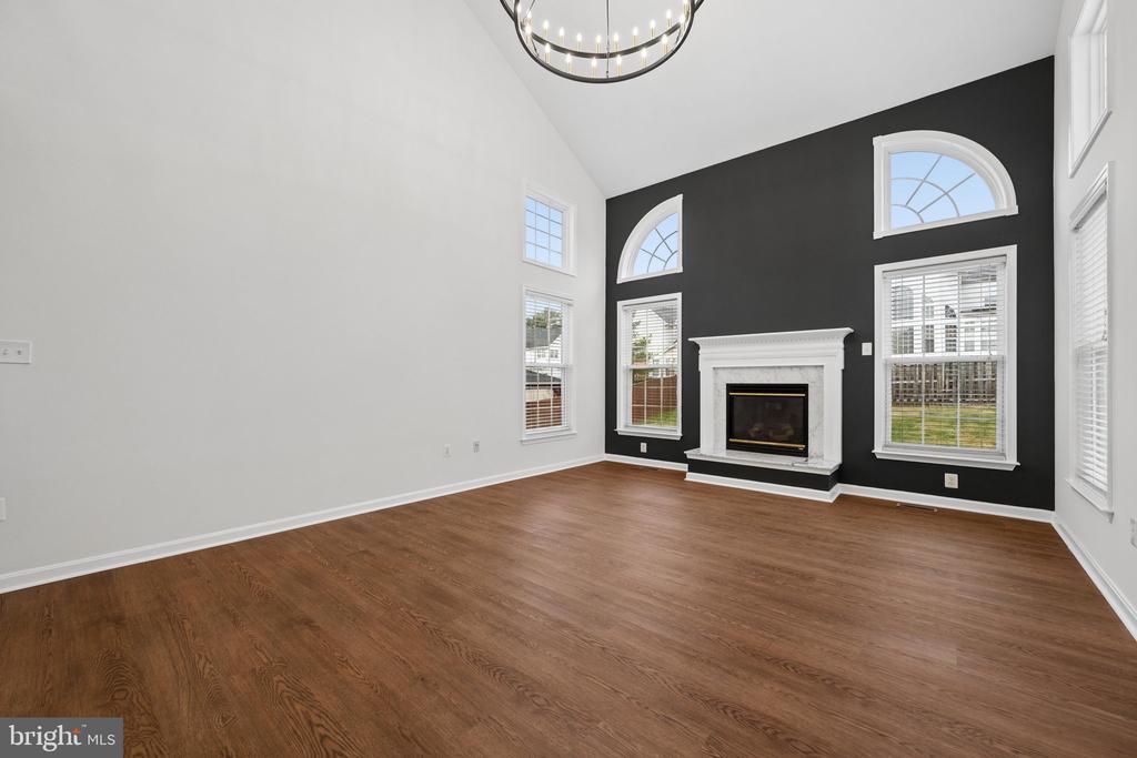 2408 GREEN GINGER CIRCLE