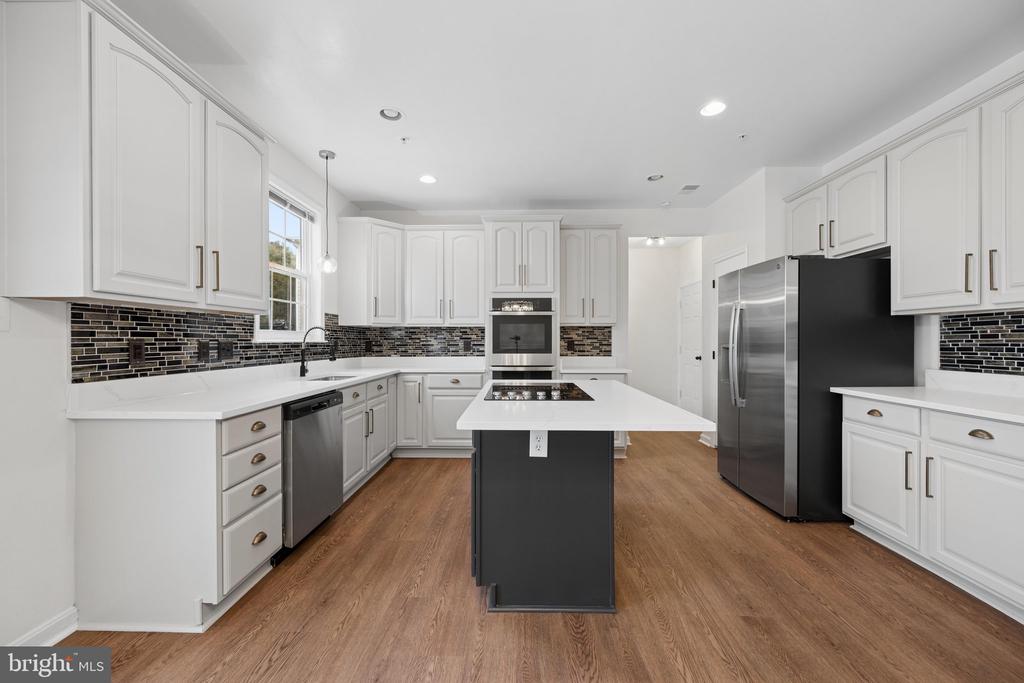 2408 GREEN GINGER CIRCLE