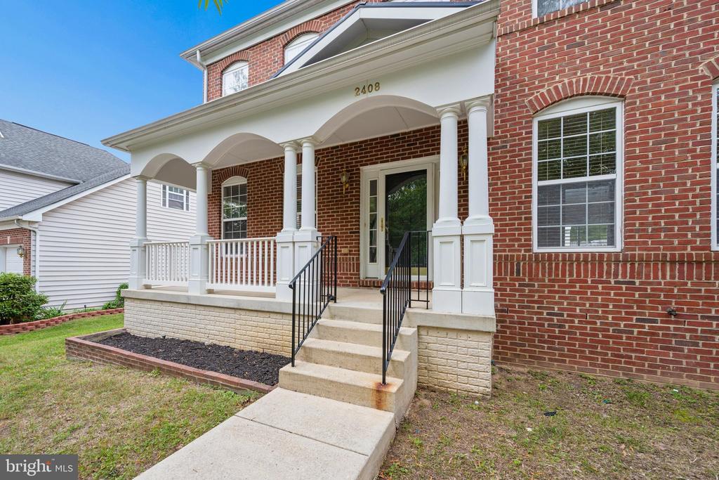 2408 GREEN GINGER CIRCLE