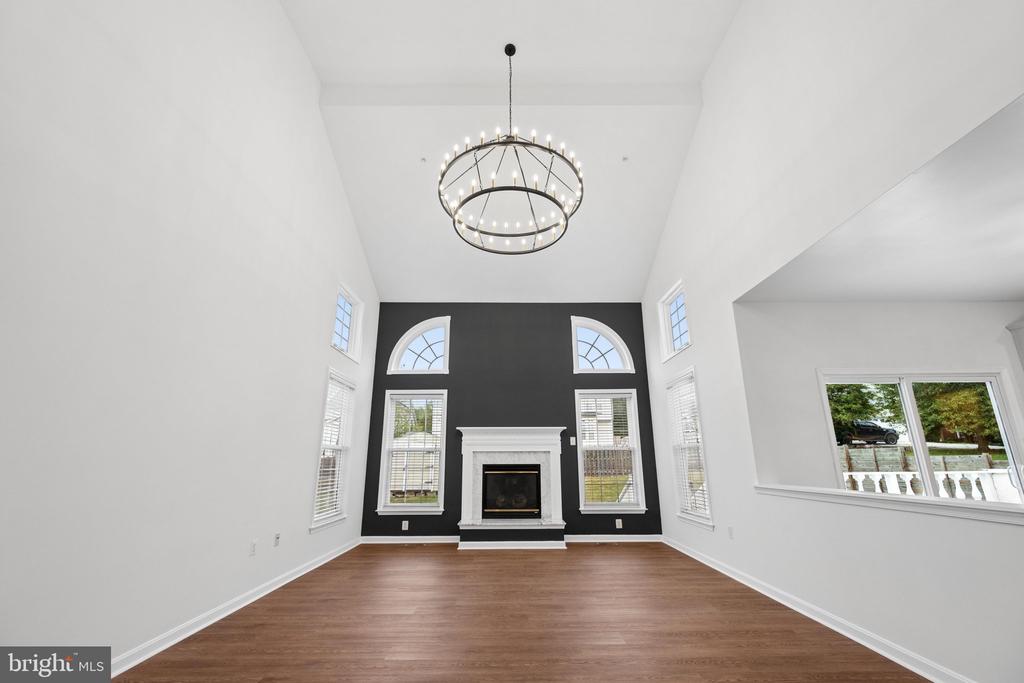 2408 GREEN GINGER CIRCLE