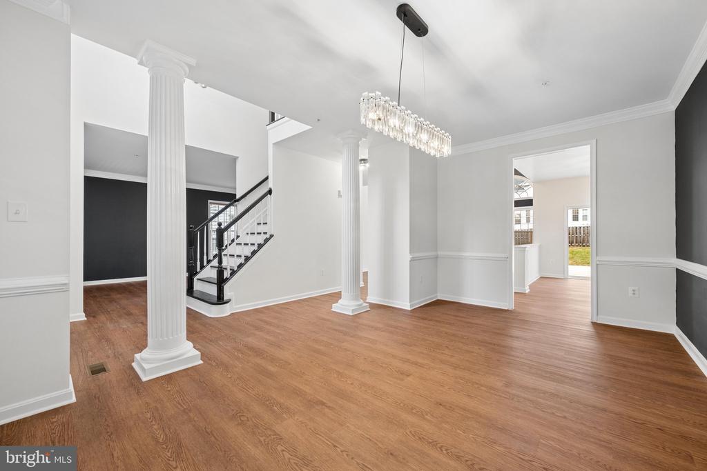 2408 GREEN GINGER CIRCLE
