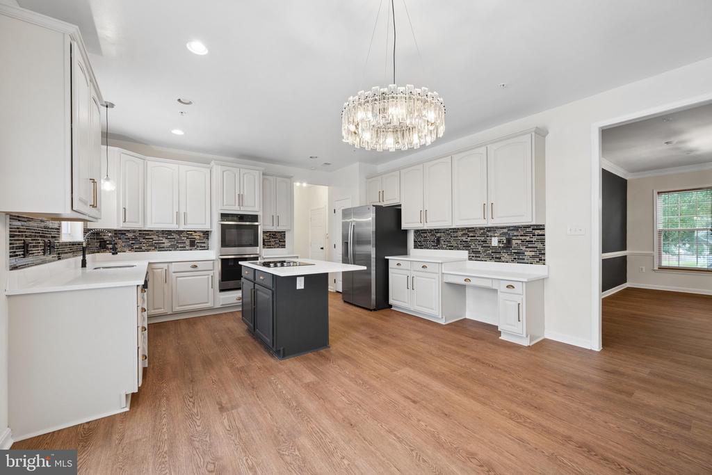 2408 GREEN GINGER CIRCLE