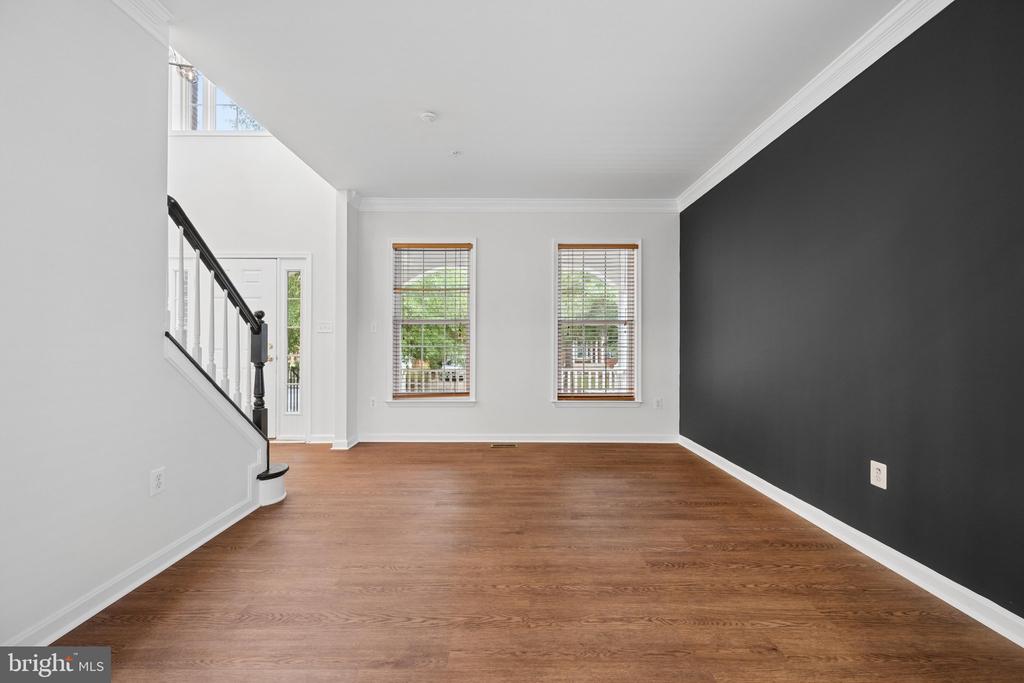 2408 GREEN GINGER CIRCLE