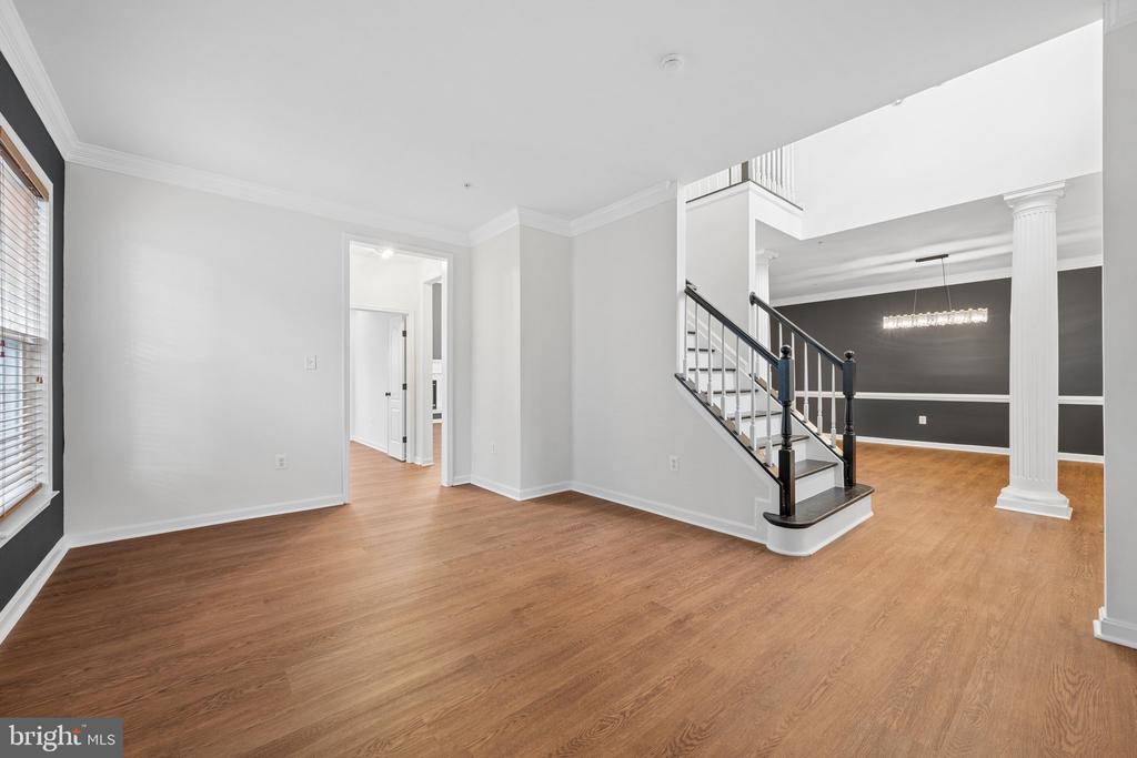 2408 GREEN GINGER CIRCLE