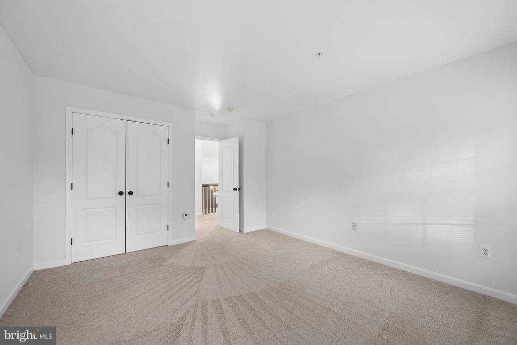 2408 GREEN GINGER CIRCLE
