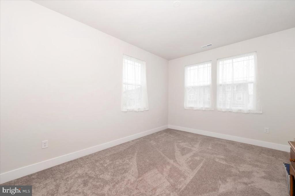 73 BONESET DRIVE