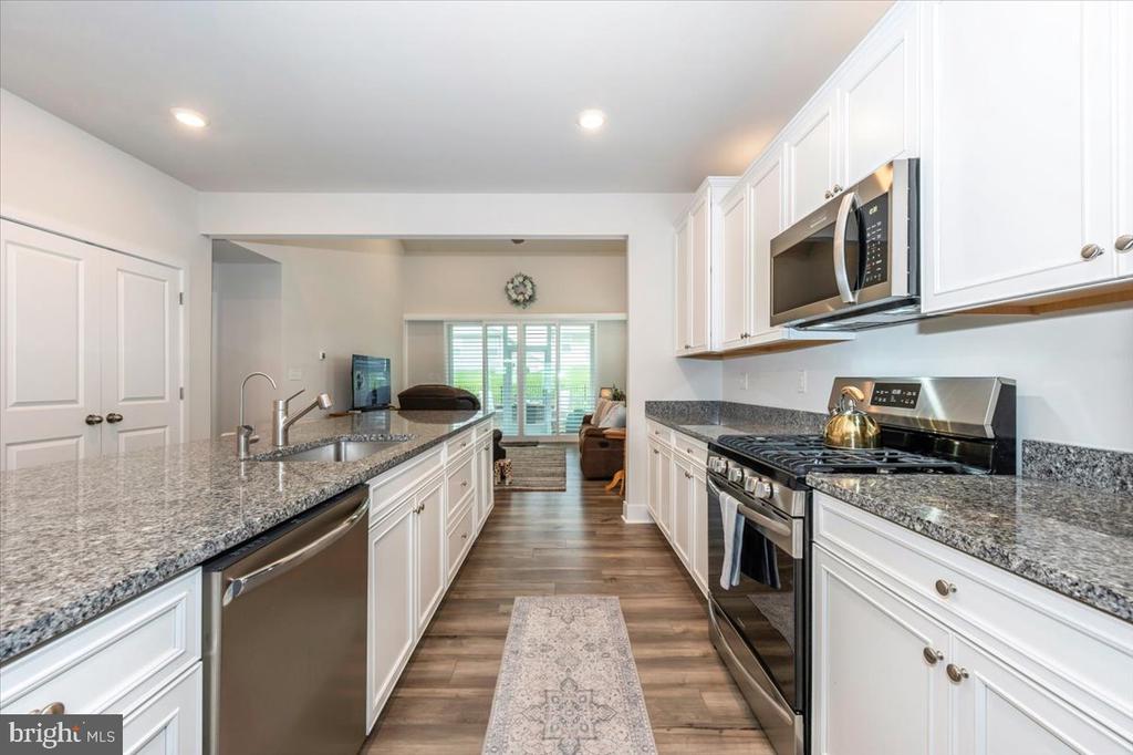 73 BONESET DRIVE