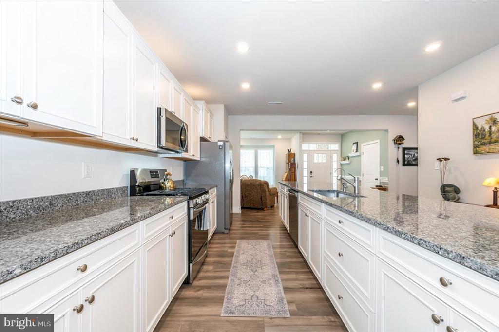 73 BONESET DRIVE