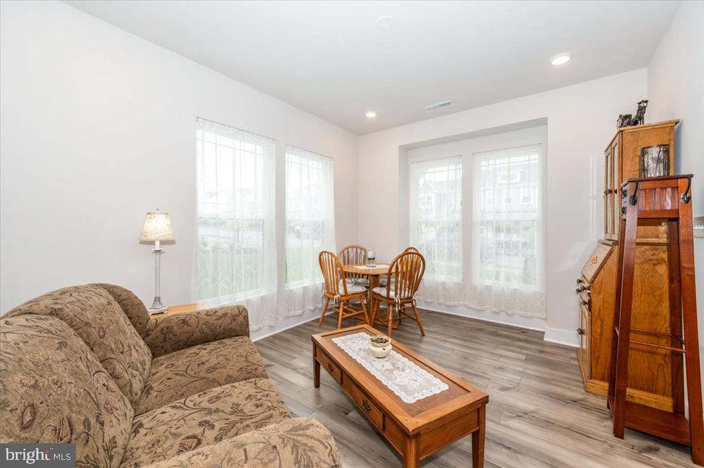 73 BONESET DRIVE