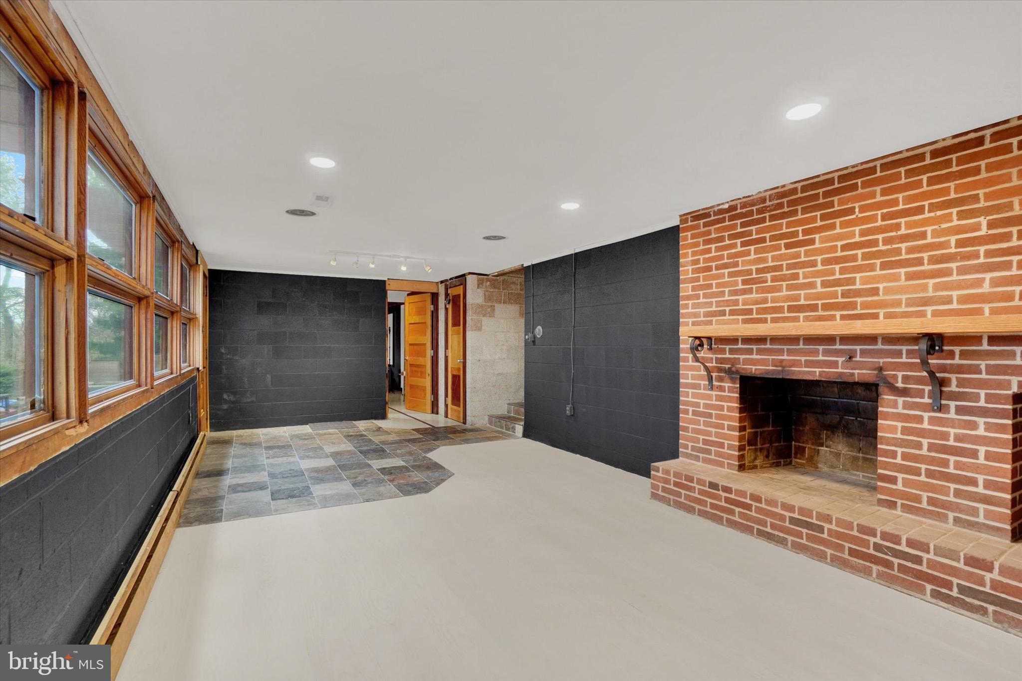 251 GREENDALE ROAD