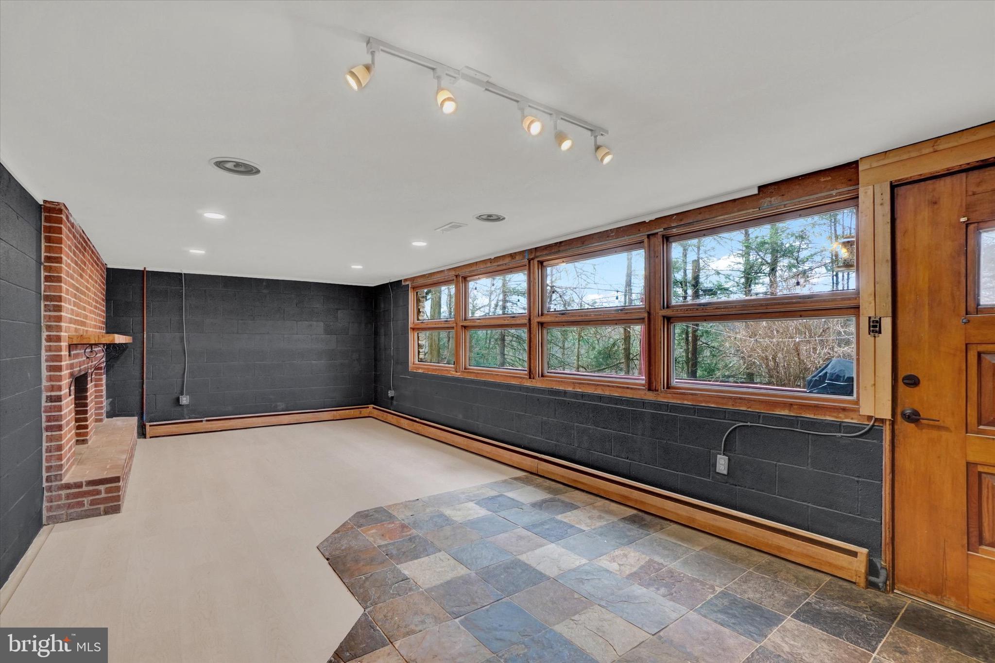 251 GREENDALE ROAD