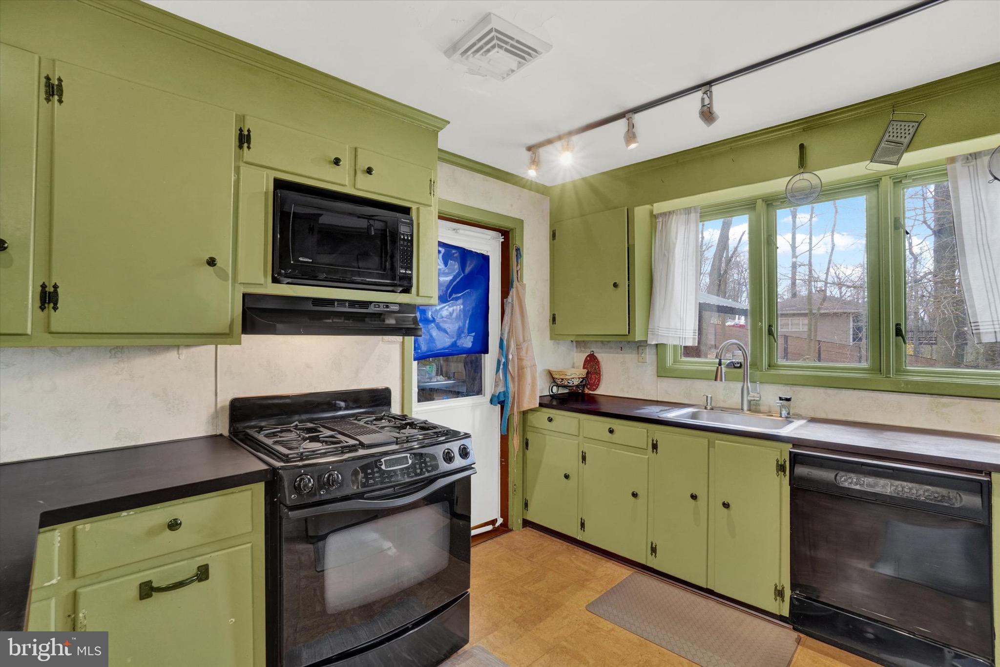 251 GREENDALE ROAD