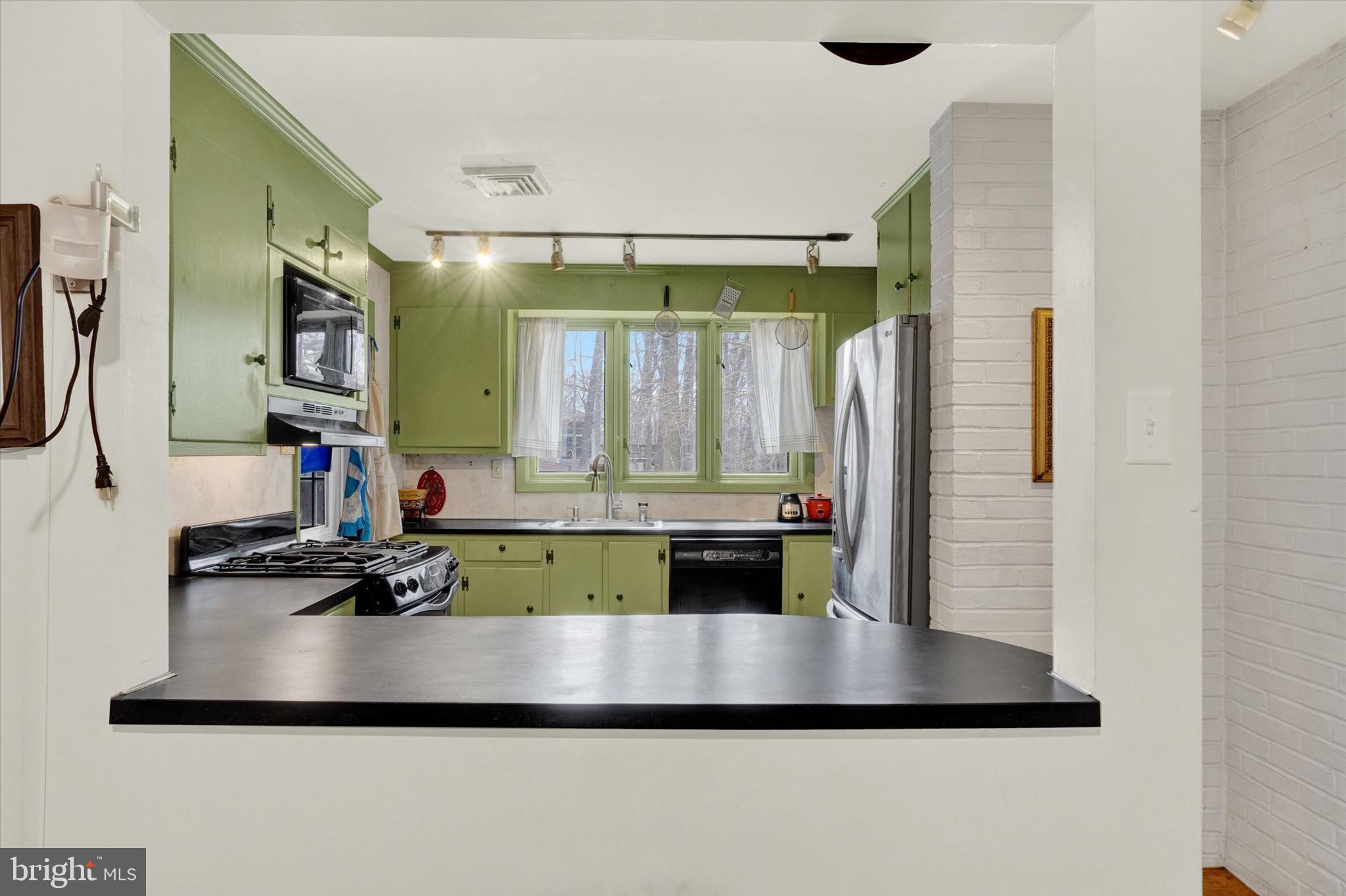 251 GREENDALE ROAD