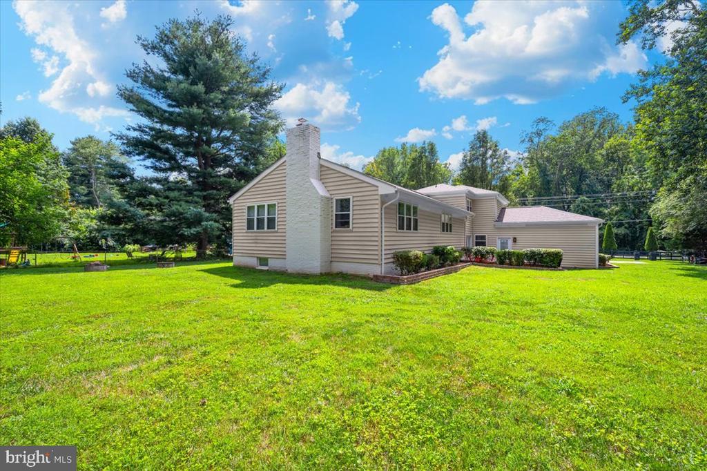 6109 COLCHESTER ROAD