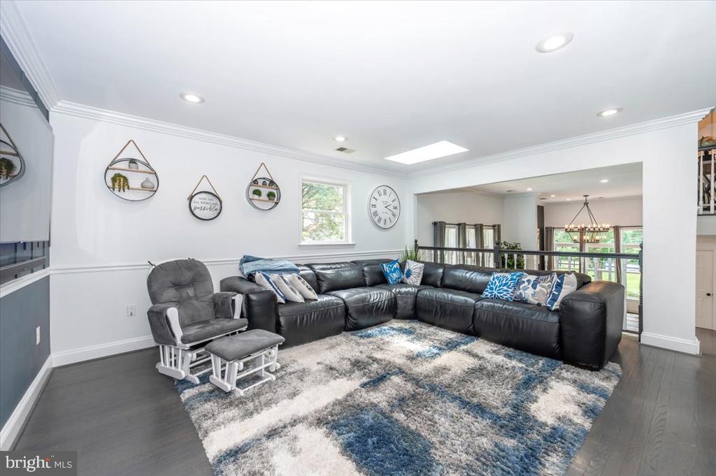 6109 COLCHESTER ROAD