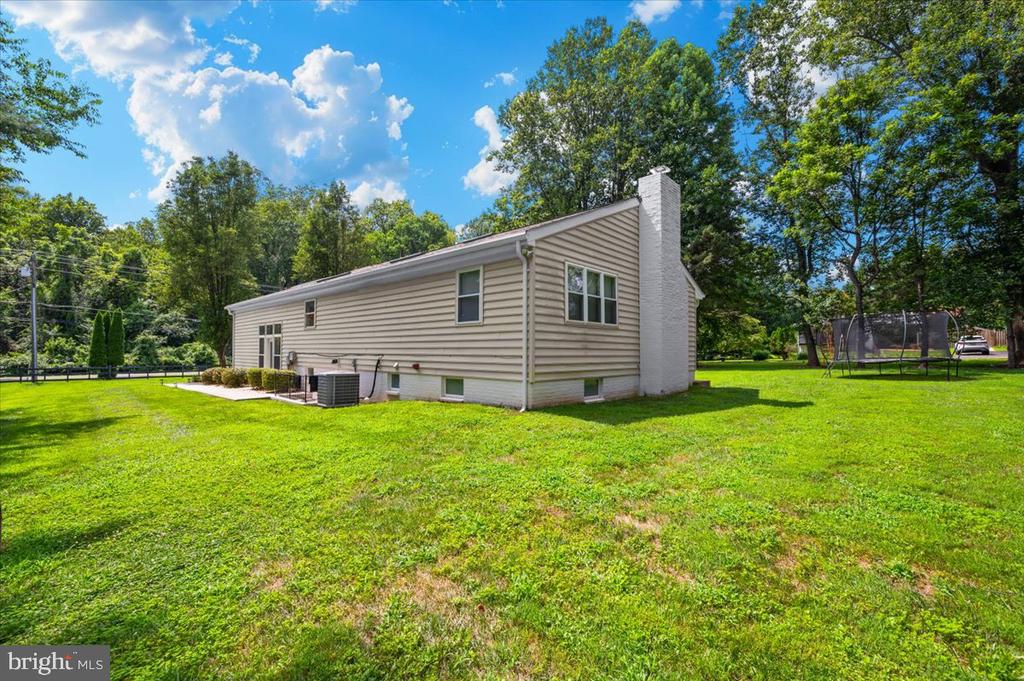 6109 COLCHESTER ROAD
