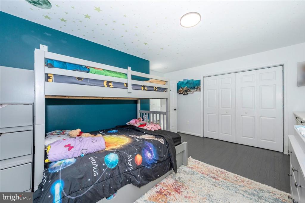 6109 COLCHESTER ROAD